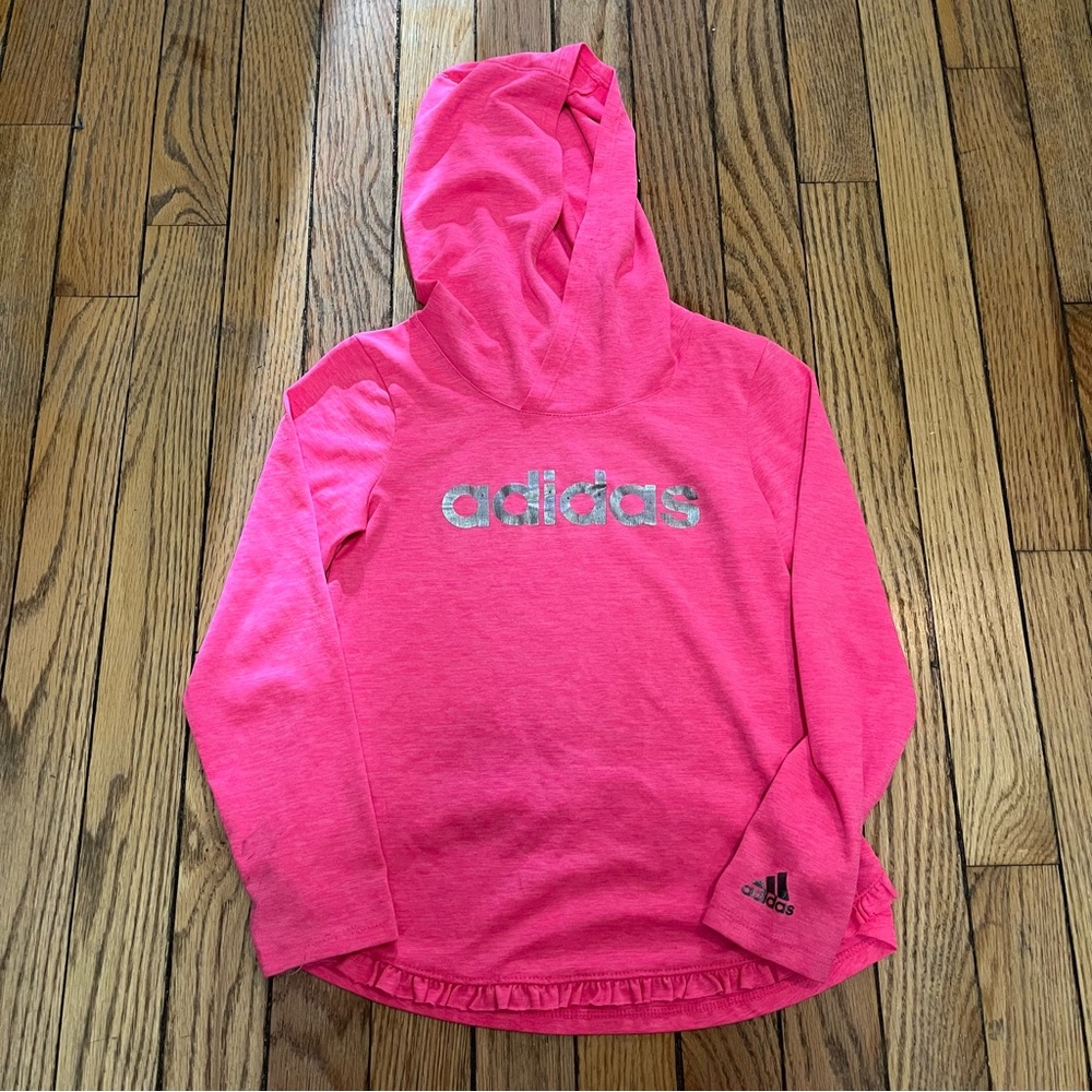 Girls lightweight top. Size 5.